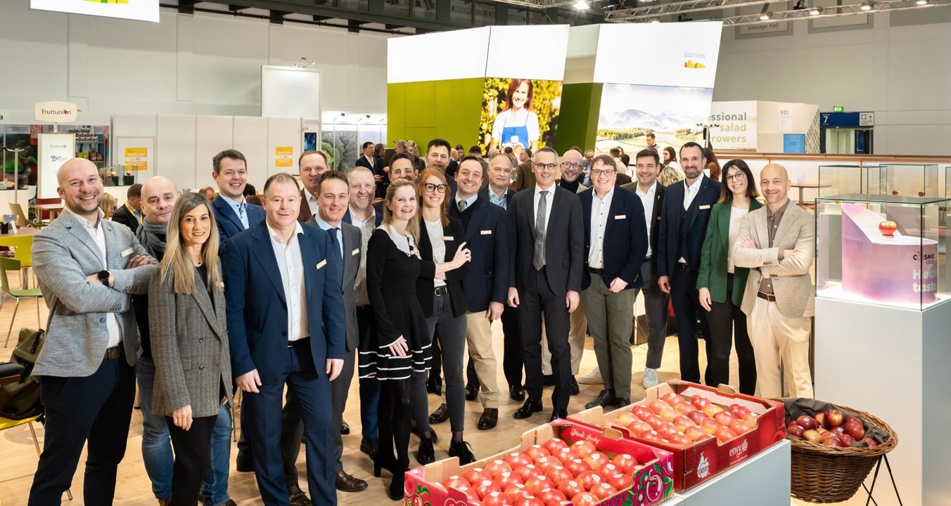 vog-team-fruit-logistica